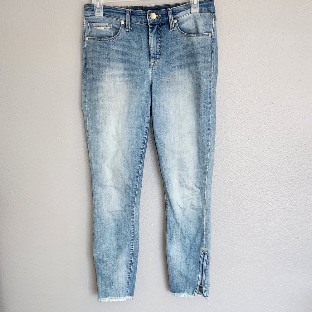 NINE WEST SKINNY CAPRI  JEANS/SIZE 4